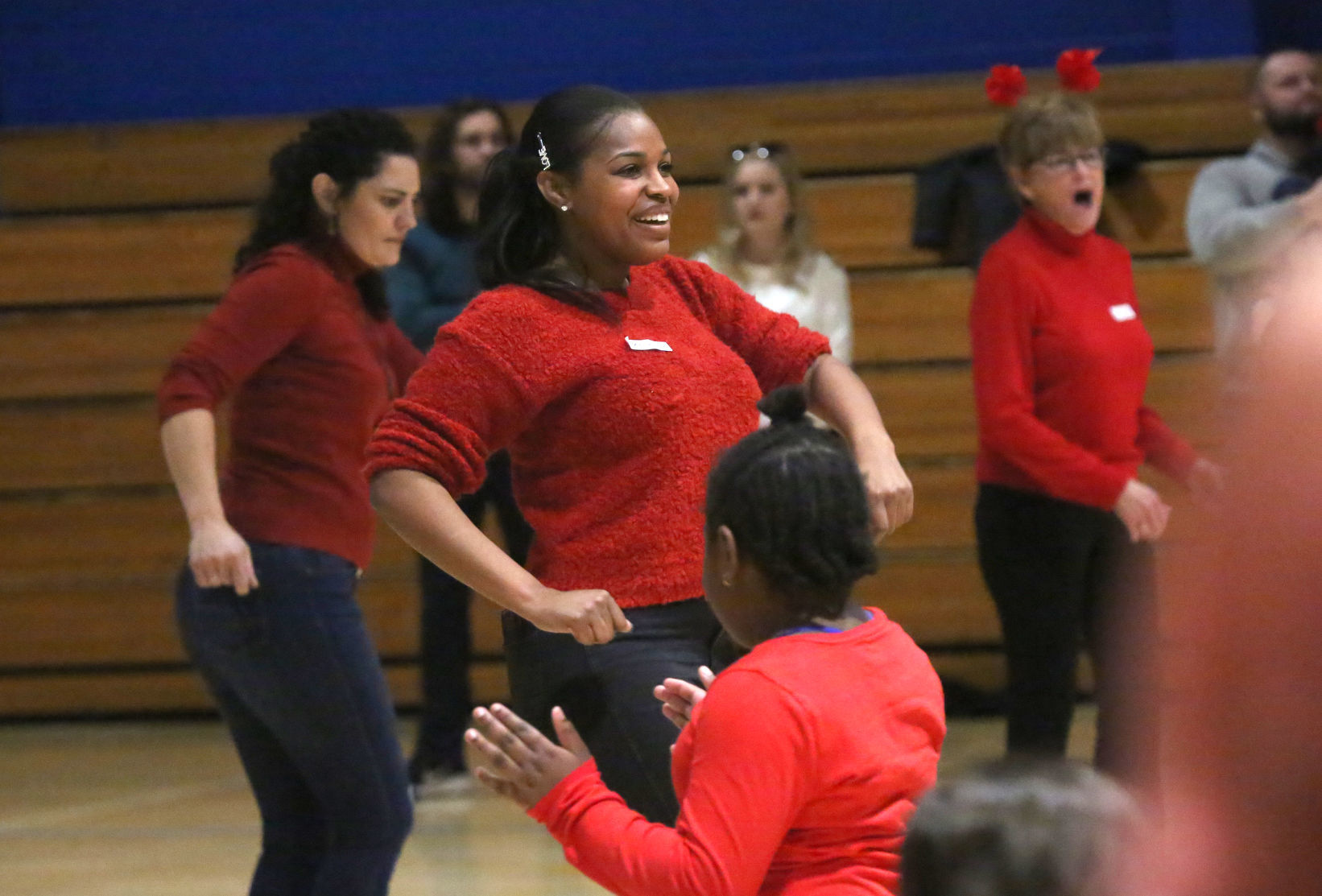 Marsh School dance and jump rope contest